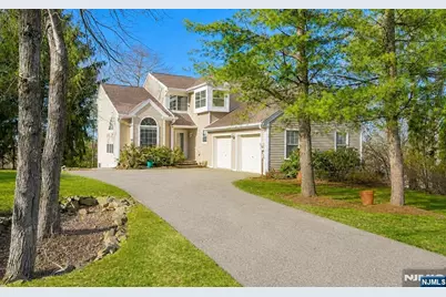 15 Ryan Lane, Lincoln Park, NJ 07035 - Photo 2