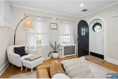 19 Fairview Avenue, Glen Rock, NJ 07452 - Photo 4