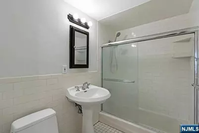 1203 River Road 10E #10E, Edgewater, NJ 07020 - Photo 34