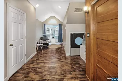 476 Buffalo Court, West New York, NJ 07093 - Photo 16