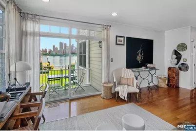 476 Buffalo Court, West New York, NJ 07093 - Photo 2