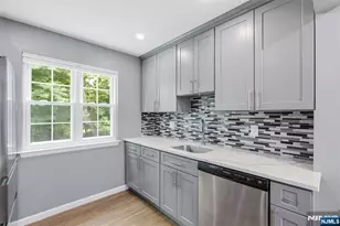 41 N Franklin Turnpike L, Ramsey, NJ 07446 - Photo 12