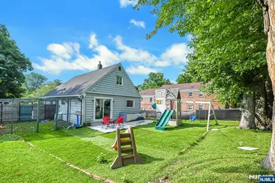 151 Knickerbocker Road, Englewood, NJ 07631 - Photo 26