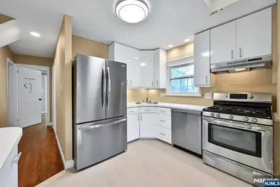 151 Knickerbocker Road, Englewood, NJ 07631 - Photo 10