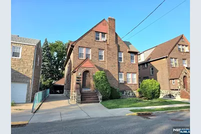 465 Oakdene Avenue 3Fl #3FL, Cliffside Park, NJ 07010 - Photo 10