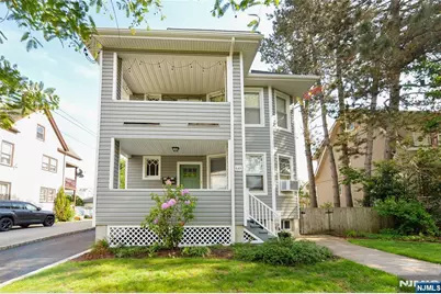 60 Rea Avenue, Hawthorne, NJ 07506 - Photo 2