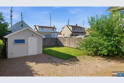 15 Morrissee Avenue, Wallington, NJ 07057 - Photo 36