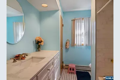 81 Hastings Avenue, Nutley, NJ 07110 - Photo 26