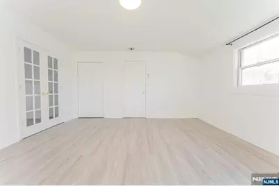 516 North Street, Teaneck Township, NJ 07666 - Photo 18