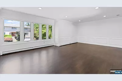275 Alfred Avenue, Englewood Cliffs, NJ 07632 - Photo 22