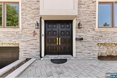 275 Alfred Avenue, Englewood Cliffs, NJ 07632 - Photo 4
