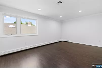 275 Alfred Avenue, Englewood Cliffs, NJ 07632 - Photo 36