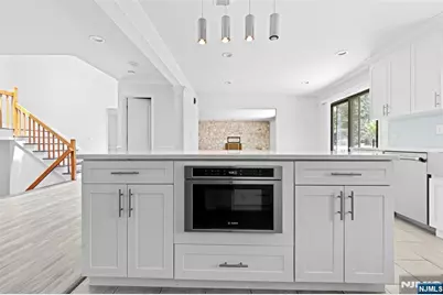 275 Alfred Avenue, Englewood Cliffs, NJ 07632 - Photo 40