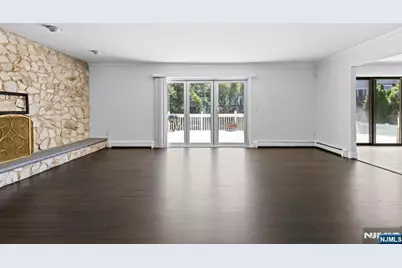 275 Alfred Avenue, Englewood Cliffs, NJ 07632 - Photo 20