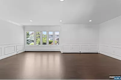 275 Alfred Avenue, Englewood Cliffs, NJ 07632 - Photo 24