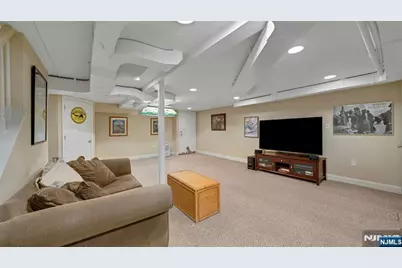 733 Lotus Avenue, Oradell, NJ 07649 - Photo 40