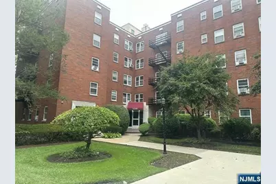 2330 Linwood Avenue 5C #5C, Fort Lee, NJ 07024 - Photo 12