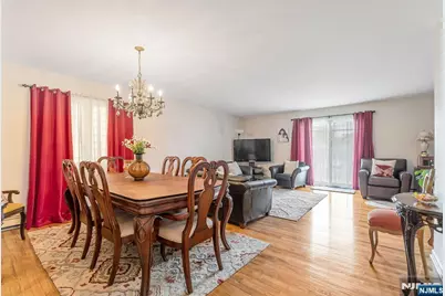 306 Desoto Place 2 #2, Fairview, NJ 07022 - Photo 6