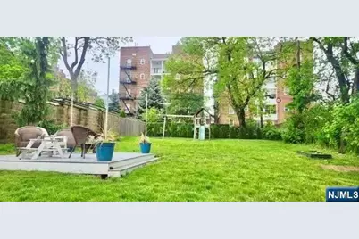 38 Forest Street 1 #1, Montclair, NJ 07042 - Photo 18