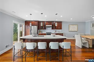 352 Gorge, Cliffside Park, NJ 07010 - Photo 4