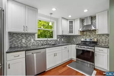 47 Lawn Road, Livingston, NJ 07039 - Photo 14
