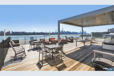9 Somerset Lane 202 #202, Edgewater, NJ 07020 - Photo 20
