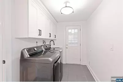 800 Winding Way, Westwood, NJ 07675 - Photo 32