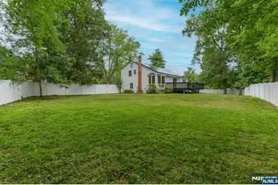 800 Winding Way, Westwood, NJ 07675 - Photo 6