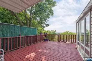 703 Stewart St, Ridgefield, NJ 07657 - Photo 22