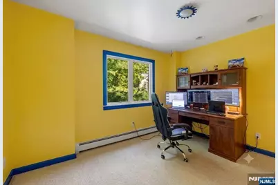 703 Stewart Street, Ridgefield, NJ 07657 - Photo 34
