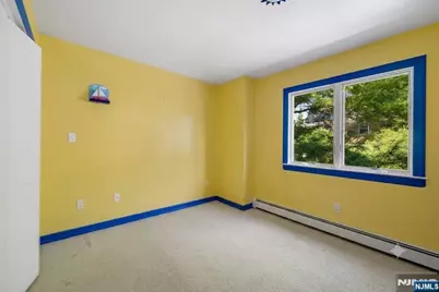703 Stewart Street, Ridgefield, NJ 07657 - Photo 32