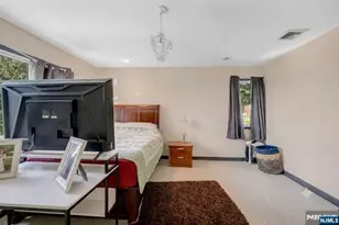 703 Stewart St, Ridgefield, NJ 07657 - Photo 38
