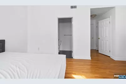 9 Hackensack Avenue, Weehawken, NJ 07086 - Photo 22