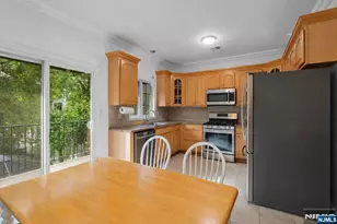 9 Hackensack Ave, Weehawken, NJ 07086 - Photo 10