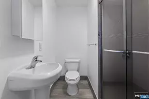 9 Hackensack Ave, Weehawken, NJ 07086 - Photo 28