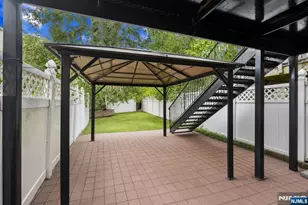 9 Hackensack Ave, Weehawken, NJ 07086 - Photo 32