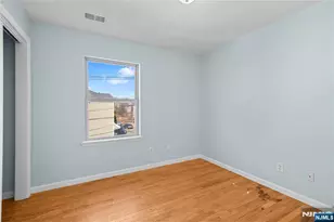 219-221 Clinton Pl, Newark, NJ 07112 - Photo 14