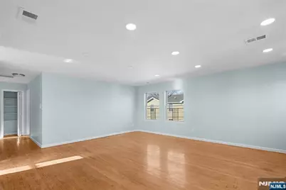 219-221 Clinton Place, Newark, NJ 07112 - Photo 4