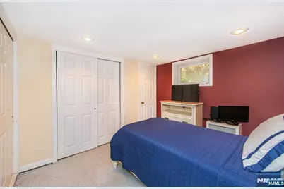 161 Walnut Avenue, Bogota, NJ 07603 - Photo 20