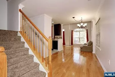 261 Riverwalk Way Q174 #Q174, Clifton, NJ 07014 - Photo 4