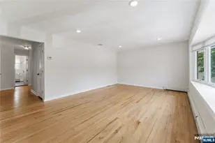312 Glen Ave, Palisades Park, NJ 07650 - Photo 12
