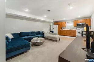 312 Glen Ave, Palisades Park, NJ 07650 - Photo 36