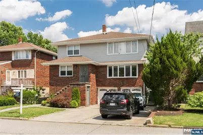 312 Glen Avenue, Palisades Park, NJ 07650 - Photo 2