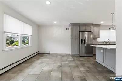 312 Glen Avenue, Palisades Park, NJ 07650 - Photo 8