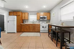 312 Glen Ave, Palisades Park, NJ 07650 - Photo 32