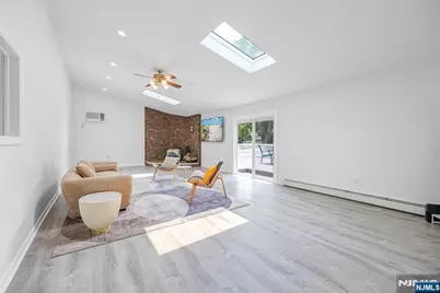 182 Coombs Drive, Paramus, NJ 07652 - Photo 12