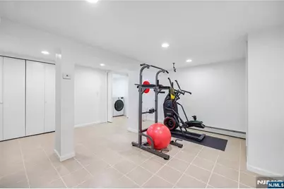 182 Coombs Drive, Paramus, NJ 07652 - Photo 32