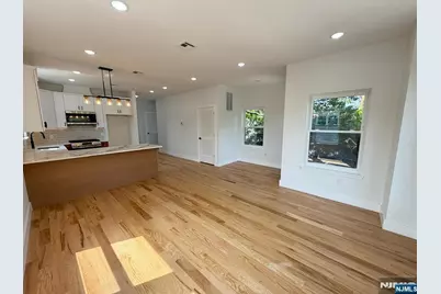 93 Melville Place, Irvington, NJ 07111 - Photo 36
