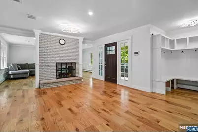 72 Sparrowbush Road, Upper Saddle River, NJ 07458 - Photo 2