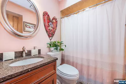 42 Highpoint, Cedar Grove, NJ 07009 - Photo 26